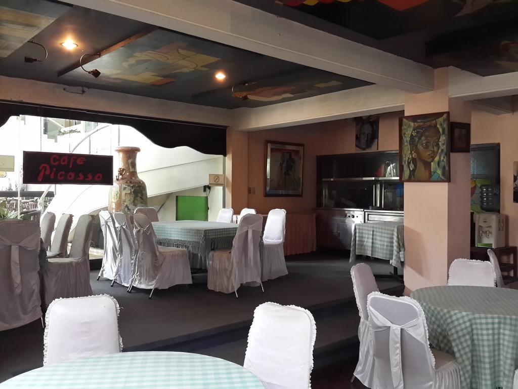 Reddoorz Plus Near Kebayoran Baru Blok S Jakarta Exterior foto