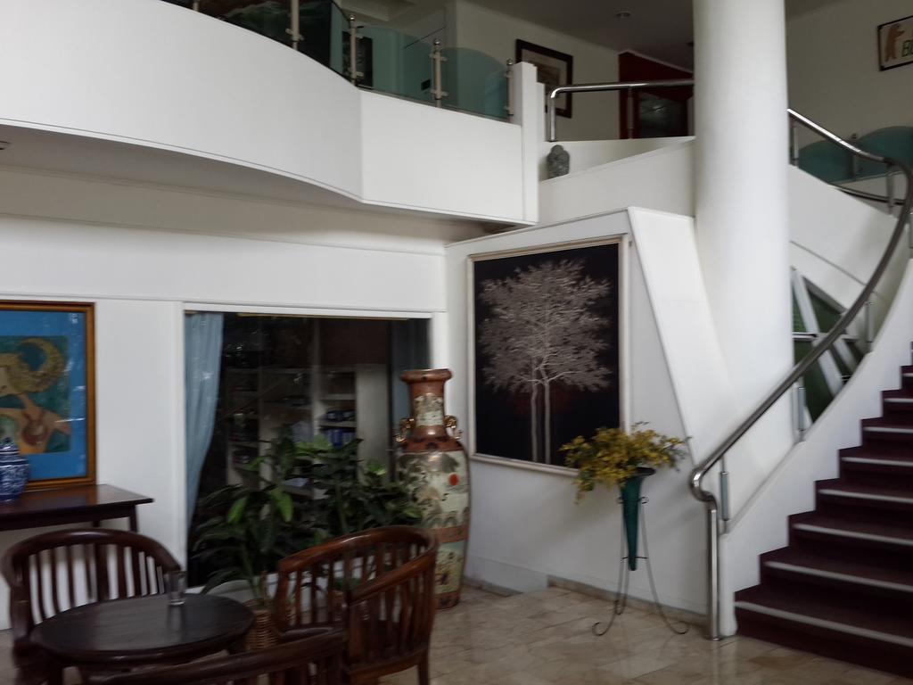Reddoorz Plus Near Kebayoran Baru Blok S Jakarta Exterior foto